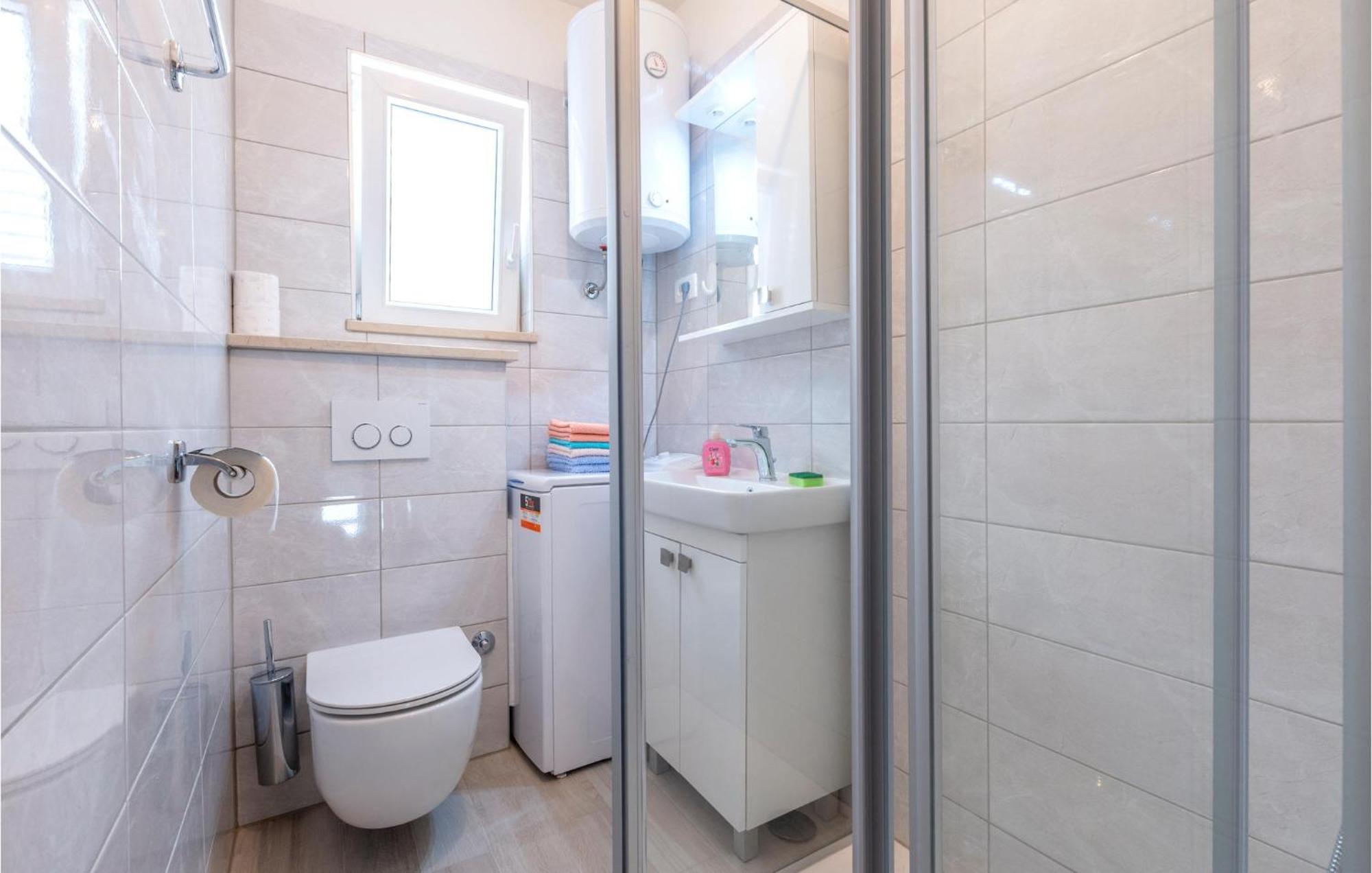 Lovely Apartment In Stobrec With Wifi Split Exterior photo